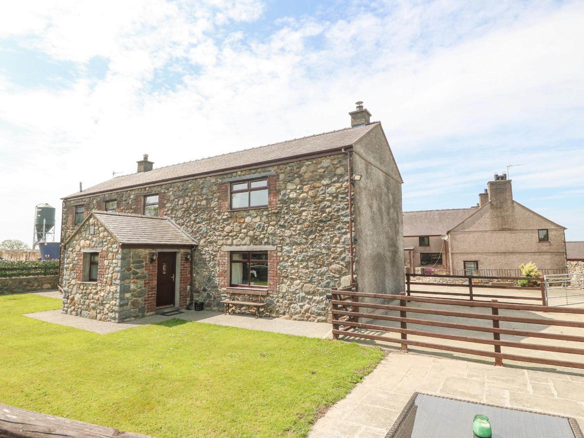 Villa Yr Hen Stabl Caernarfon Exterior foto