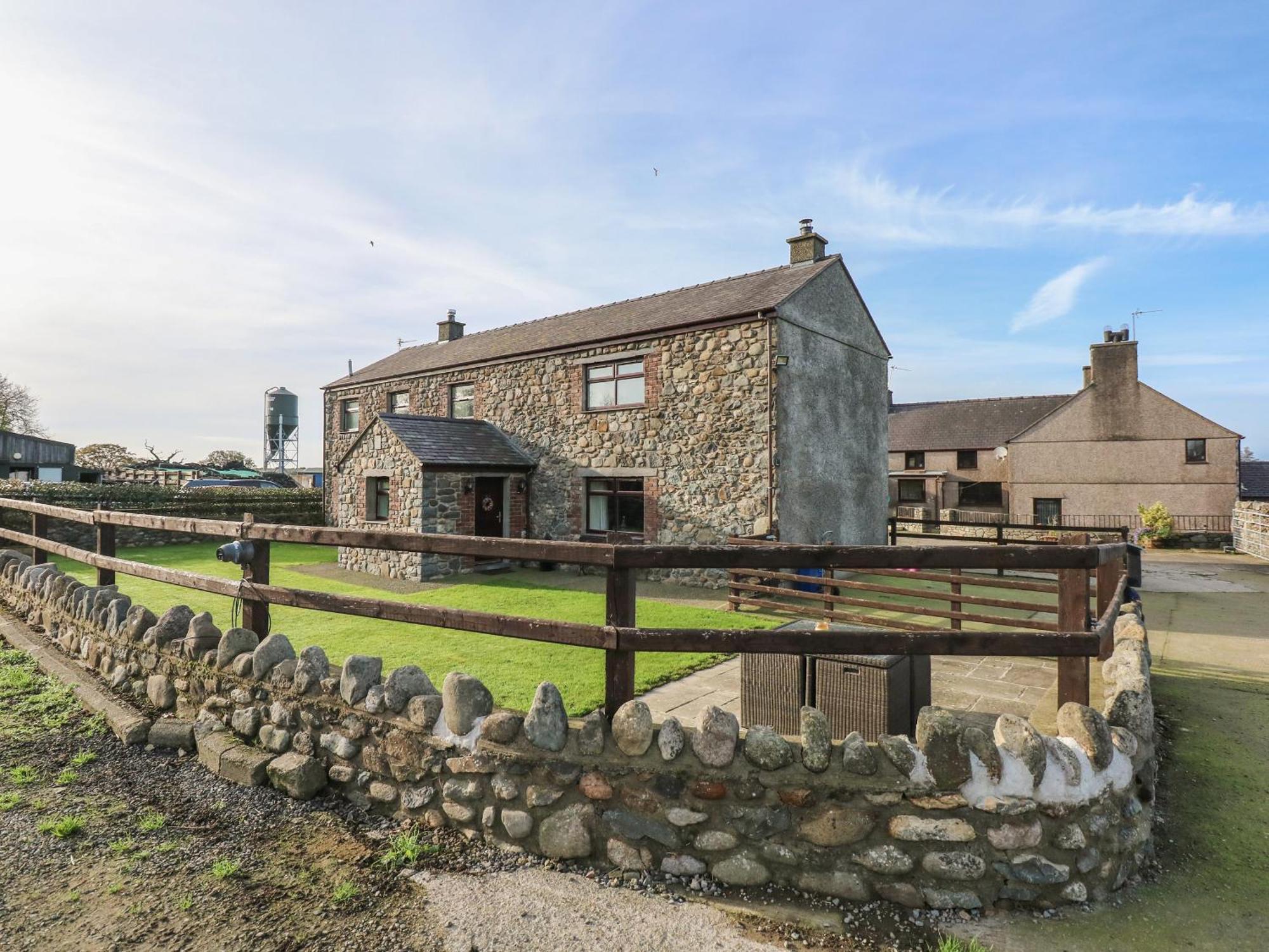 Villa Yr Hen Stabl Caernarfon Exterior foto